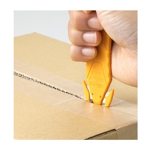 Cortadores Industriales de Acero Inoxidable Japoneses Olfa para Abrir Cajas, Cortar Cinta de Embalaje de Polipropileno y Envoltura Retráctil - Product Image 5