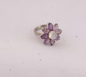 Anillo de Plata de Ley 925 con Bisel de Amatista Natural Arcoíris, Anillo de Boda para Mujer con Nueve Piedras Preciosas Púrpuras Genuinas, Febrero - Product Image 4