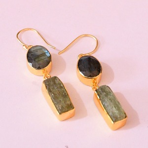 Pendientes Colgantes de Plata Bañada en Oro de 18K con Labradorita Natural en Bruto y Cianita Verde, Engaste en Bisel, Estilo Bohemia, para Uso Diario de Mujer - Product Image 4
