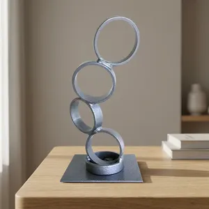 Sculpture Circulaire Moderne en Métal Faite à la Main, Art Abstrait en Forme d'Anneau avec Base pour Décoration de Table de Salon, Bureau ou Maison - Product Image 3
