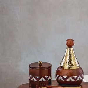 Juego de quemadores de incienso de madera hechos a mano con cubierta de latón y diseño geométrico incrustado - Product Image 2