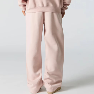Pantalon de détente en molleton doux pour femme, coupe droite, jambe large, taille élastique, confortable pour l'hiver, design uni minimaliste, logo personnalisé OEM ODM - Product Image 2
