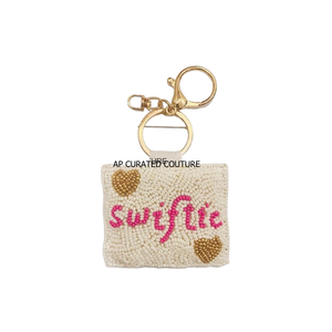 Breloques de luxe faites à la main en perles de riz brodées de cœurs à paillettes, breloques de sac perlées créatives et personnalisables - Product Image 5