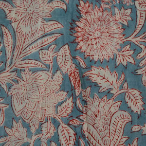 Tela de Algodón Estampada a Mano con Diseño Floral Azul Cielo – Tela Tradicional de Jaipur - Product Image 2