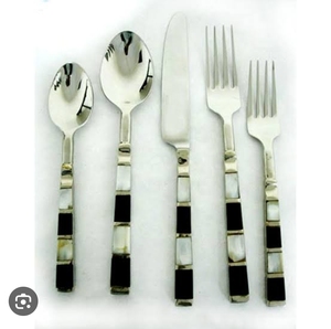 Juego de Cubiertos de Acero Inoxidable de Diseño Moderno de la Mejor Calidad, Cuchara y Tenedor Plateados de Mango Corto para Fiestas, Caja de Regalo Personalizada - Product Image 1