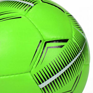 Ballon de football gonflable professionnel en PVC, respirant, populaire dans le monde entier, avec logo personnalisé, taille sur mesure pour le divertissement, vente chaude - Product Image 5
