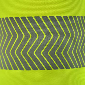 Pantalones de seguridad ligeros y transpirables con detalles reflectantes para trabajos industriales y en carreteras - Product Image 4