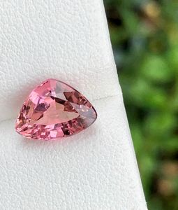 Turmalina rosa natural de forma elegante facetada, piedra preciosa suelta para la elaboración de joyería fina, piedra de cristal. - Product Image 5