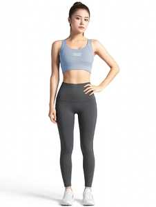 ONETEN APPAREL Soutien-gorge de sport sans couture pour femme, col rond, respirant, rembourré, haut de yoga gris, type de coupe autre, logo avant, dos nu - Product Image 5