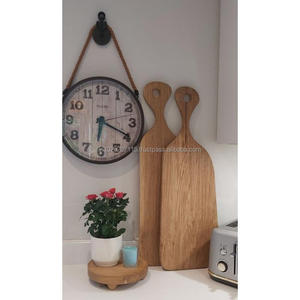 Tabla de cortar de madera artesanal de alta gama con artesanía detallada ideal para cocinas de lujo o preparación de alimentos gourmet - Product Image 2