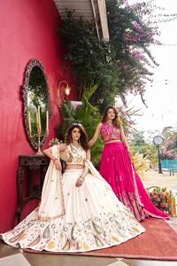 Conjunto de Lehenga Choli Rosa Bordado para Mujer, con Cordones y Lentejuelas, Dupatta, Vestido Étnico para Bodas y Fiestas - Product Image 5