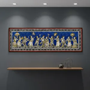 Obra de arte tradicional india Pattachitra, hecha a mano, con la imagen del Señor Krishna en la procesión real, para colgar en la pared de la sala de estar. - Product Image 6