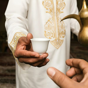 Pots et tasses rustiques arabes, soucoupes à thé en céramique artisanales, collection de poteries de style rustique - Product Image 3