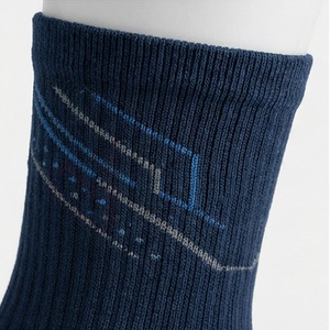 Chaussettes pour hommes, bleu marine, motif géométrique, tricotées, respirantes, coton, polyester, élasthanne, style classique d'automne - Product Image 4