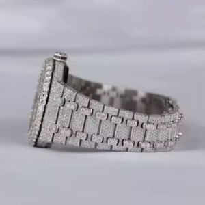 Elegante Reloj de Diamantes Moissanite de Alta Calidad, Estilo Hip Hop Urbano, Disponible en Grandes Cantidades desde India - Product Image 3