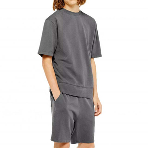 Ensemble T-shirt et short deux pièces pour homme en jersey de coton respirant de qualité supérieure, coupe ajustée, idéal pour l'entraînement sportif estival - Product Image 5
