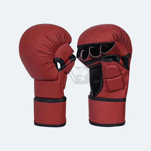 Gants de boxe rembourrés confortables, service OEM, qualité supérieure, tissu en cuir, pour jeunes, en vente. - Product Image 3
