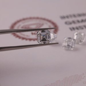 เพชร 0.65 กะรัต สี F ความสะอาด VS2 รูปทรง ASSCHER เพชรเพาะเลี้ยง HPHT พร้อมใบรับรอง IGI สำหรับผู้ผลิตแหวนและผู้จัดจำหน่ายเพชรแบบ B2B - Product Image 1