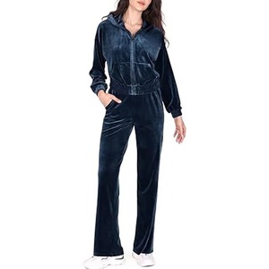 Conjunto Deportivo de Dos Piezas para Mujer, Estilo Flare, Ajustado, de Terciopelo, con Características Antibacterianas y de Secado Rápido - Product Image 5