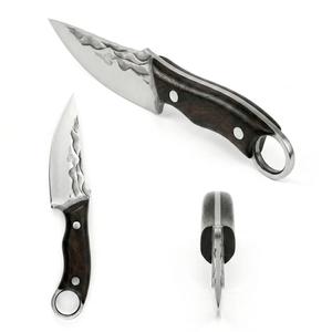 Cuchillo utilitario forjado OEM personalizado para exteriores, hoja de punta caída con espina esculpida, mango de madera dura oscura natural, pasadores de acero inoxidable, anillo para el dedo. - Product Image 5