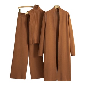 ชุดวอร์มคาร์ดิแกน3ชิ้นสำหรับผู้หญิงชุดเสื้อสเวตเตอร์ถักแฟชั่นวินเทจชุด3ชิ้นสำหรับฤดูใบไม้ผลิฤดูใบไม้ร่วง - Product Image 1