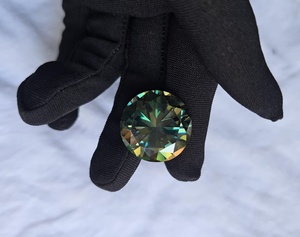 Diamante de moissanita verde de 43.10 quilates para la fabricación de joyas - Product Image 3