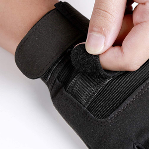 Professional Weightlifting Gloves Manufacturer for Bodybuilding, Offering Wrist Support, Comfortable Padding and OEM Production - Product Image 6