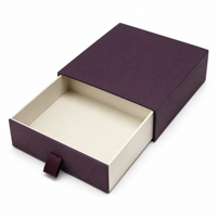 Boîte cadeau magnétique personnalisée en papier rigide, couleur prune foncée, avec ruban de fermeture, pour cosmétiques, vente en gros