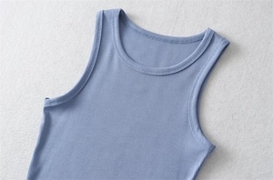 Top Corto de Mujer 95% Algodón 5% Spandex, Top Ribbed con Logo y Diseño Personalizados, Ropa Deportiva, Ropa de Gimnasio, Secado Rápido - Product Image 2