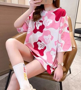 T-shirts graphiques décontractés pour femmes, vente en gros directe d'usine, pas chers, manches courtes, coupe ajustée, nouveau design, 100% coton, anti-plis - Product Image 4