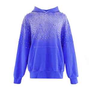 Sweat à capuche de qualité supérieure, personnalisé OEM, avec lettres brodées en coton et patch en cuir, effet vieilli, délavé soleil et strass brillants - Product Image 3