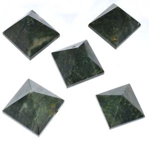 Cristales naturales de cuarzo orgone, pirámide de orgonita, venta al por mayor, cristales de Reiki orgonita, pirámide curativa - Product Image 3