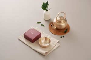 Taza de Makgeolli Coreana Hecha a Mano, Tazón para Beber de Bronce Antibacteriano Bangjja Yugi - Product Image 5