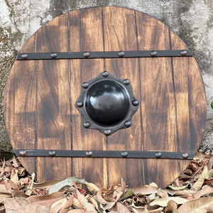 Escudo de madera redondo para eventos de disfraces, espectáculos históricos, uso en escenarios, exhibición en pared y decoración - Product Image 1
