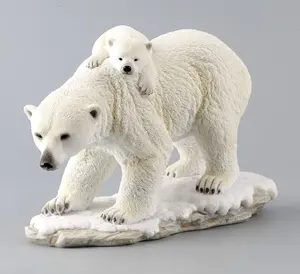 VERONESE设计北极熊幼崽背面的母亲颜色涂漆完成-OEM可用