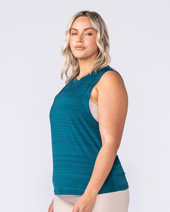 Top corto acanalado con espalda en I para mujer, con copas fijas, de alto soporte, para yoga, ajuste ceñido, casual, de secado rápido, sujetador deportivo activo - Product Image 3