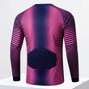 Jersey de Portero de Fútbol Hecho en Pakistán, 100% Poliéster, Transpirable, Ligero y sin Costuras - Product Image 2