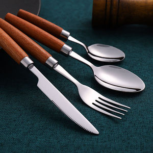 Juego de cubiertos clásico de estilo real en oro, cuchara, tenedor y cuchillo de acero inoxidable con mango de madera, cubiertos para la cena. - Product Image 3