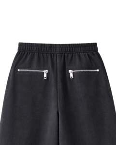 Pantalon cargo large en molleton noir anthracite personnalisé pour femme, taille élastique, poches zippées, style streetwear décontracté, idéal pour l'hiver - Product Image 5