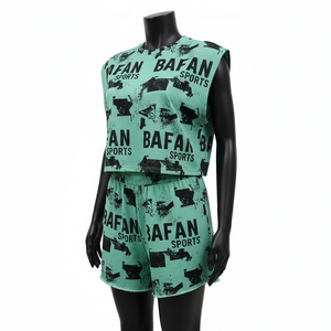 ชุดเสื้อยืดแขนกุดและกางเกงขาสั้นผู้หญิง ผ้าฝ้าย 100% 200 GSM ผ้าฝ้ายโพลีเอสเตอร์พรีเมียม สีเขียวมิ้นท์ พิมพ์ลายกราฟิก พร้อมโลโก้แบบกำหนดเอง - Product Image 4