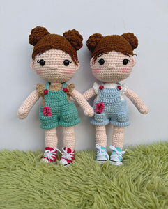 Descuentos increíbles en muñecas disponibles en stock. Surtido de diseños a elegir. - Product Image 3