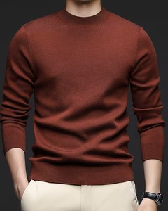 Pull léger d'hiver pour homme - Couleur unie classique, col rond, design brodé sur le devant, doux et confortable pour un usage quotidien décontracté - Product Image 2