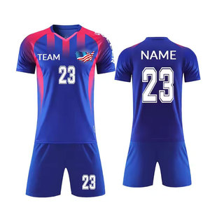 เสื้อฟุตบอลแขนสั้นรุ่นล่าสุดสำหรับผู้ที่รักความสมบูรณ์แบบ ผลิตจากโพลีเอสเตอร์ 100% น้ำหนัก 120 กรัม ระบายอากาศได้ดี พร้อมลายพิมพ์แบบซับลิเมชั่นตามสั่ง - Product Image 5