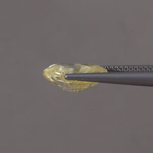 Zafiro Amarillo Natural, Gema Suelta Certificada por IGI, Corte Ovalado de 11x9 mm, 4.48 Quilates, para Joyería, 100% Natural con Cambio de Color - Product Image 2