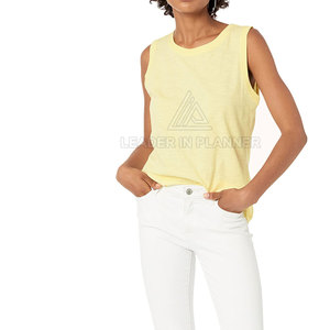 Camiseta sin mangas para mujer, chaleco de gimnasio personalizado en venta, diseño de logotipo personalizado, crea tu propia camiseta sin mangas para mujer - Product Image 4