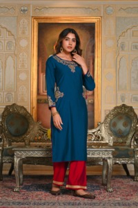 Conjunto de Kurta de Fiesta Maharani para Mujer, en Seda Bordada con Dori Azul Rey - Product Image 6