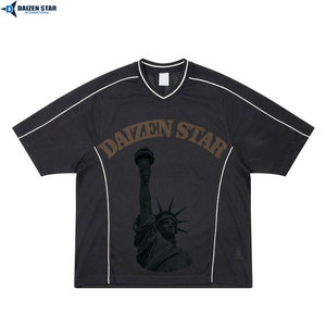 Camiseta de Fútbol Personalizada de Malla Transpirable de Secado Rápido, Uniforme de Equipo OEM, Ropa Deportiva de Entrenamiento - Product Image 5