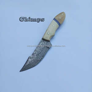Cuchillo de Caza/Pelaje de Acero de Damasco de Grado Industrial de la Mejor Calidad Personalizado, Hoja Fija para Supervivencia al Aire Libre, Mango de Hueso de Camello y Cuero - Product Image 3