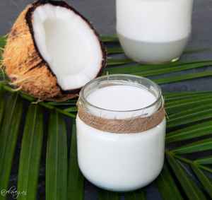 Agua de leche de coco al por mayor con precio competitivo y alta calidad para exportar desde Vietnam - Product Image 2