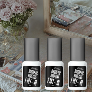 กาวติดขนตาแม่เหล็กแบบมืออาชีพ แห้งภายใน 1 ถึง 5 วินาที ติดทนนาน 6 ถึง 8 สัปดาห์ สำหรับต่อขนตาแบบวอลลุ่ม - Product Image 1